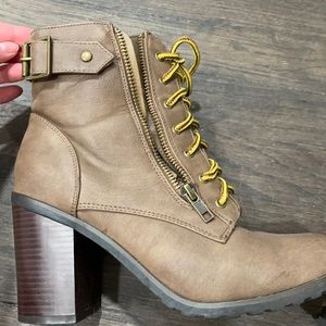 Heeled combat boots